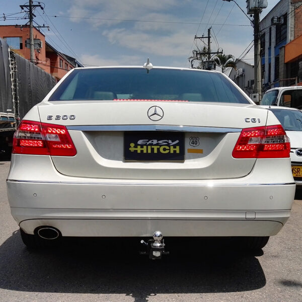 Tiro de Arrastre Mercedes Benz E - Image 2